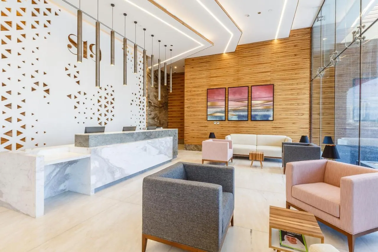 S19 Hotel-Al Jaddaf Metro Station دبي